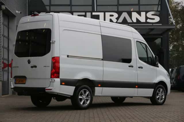 Mercedes-Benz Sprinter (2021) thumbnail 8