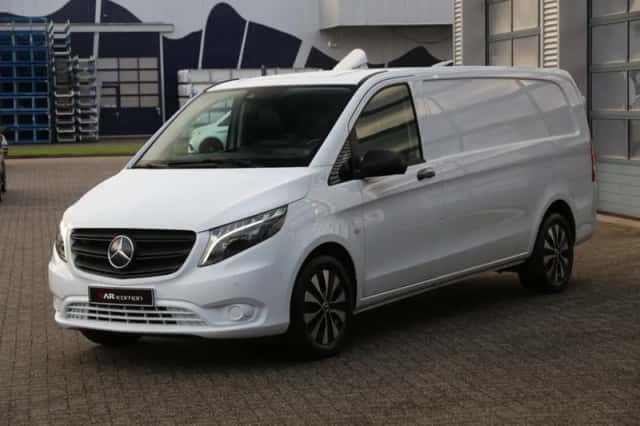 Mercedes-Benz Vito (2023) thumbnail 12