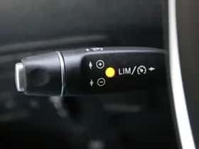 Mercedes-Benz Vito (2023) thumbnail 20