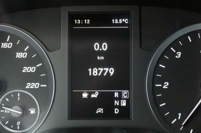Mercedes-Benz Vito (2023) thumbnail 7