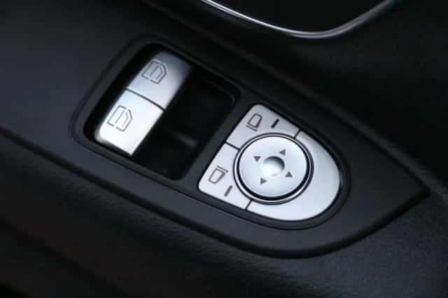 Mercedes-Benz Vito (2024) thumbnail 22
