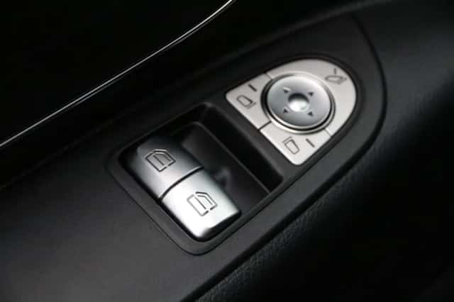 Mercedes-Benz Vito (2024) thumbnail 22