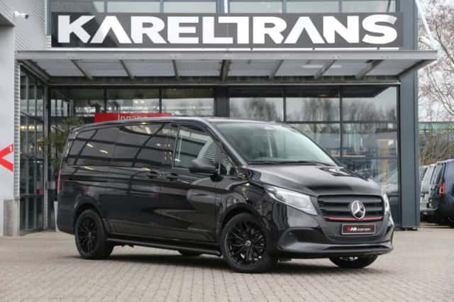 Mercedes-Benz Vito (2024) thumbnail 1