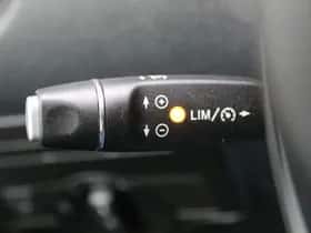Mercedes-Benz Vito (2022) thumbnail 16