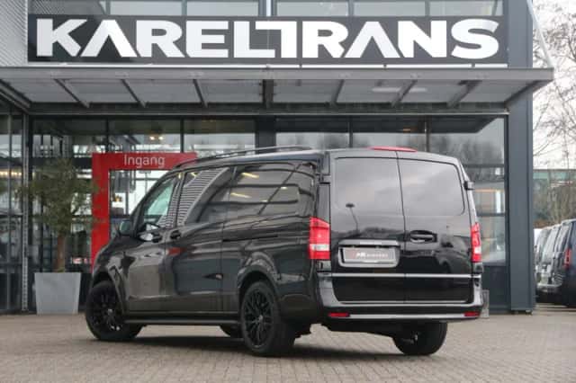 Mercedes-Benz Vito (2024) thumbnail 2