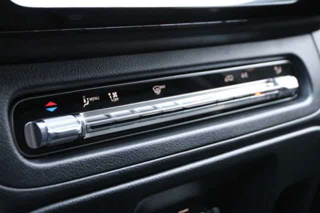 Mercedes-Benz Vito (2024) thumbnail 16