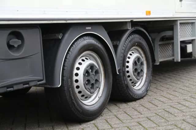 Iveco Daily (2018) thumbnail 6