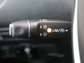 Mercedes-Benz Vito (2023) thumbnail 12