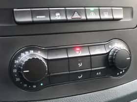 Mercedes-Benz Vito (2023) thumbnail 18