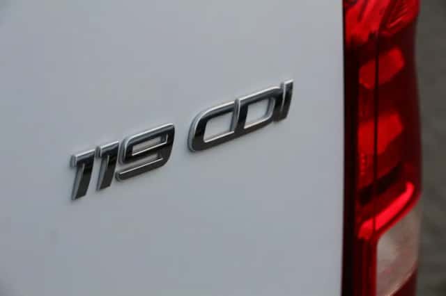 Mercedes-Benz Vito (2023) thumbnail 19