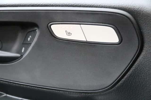 Mercedes-Benz Vito (2023) thumbnail 22