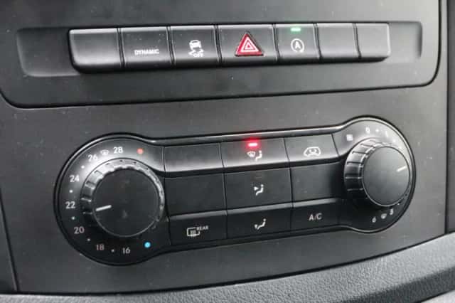 Mercedes-Benz Vito (2020) thumbnail 18