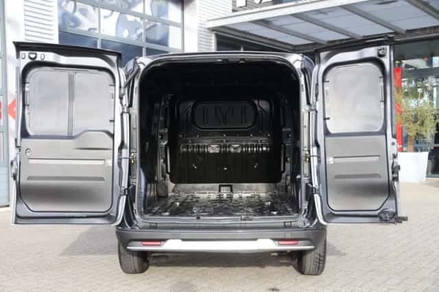 Fiat Doblò (2023) thumbnail 3