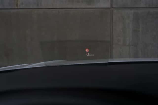 Volkswagen Tiguan (2016) thumbnail 22
