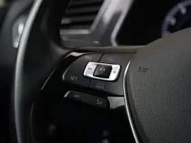 Volkswagen Tiguan (2016) thumbnail 24