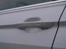 Volkswagen Tiguan (2016) thumbnail 31