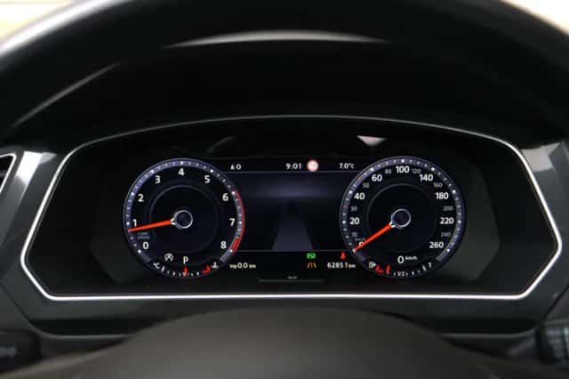 Volkswagen Tiguan (2016) thumbnail 7