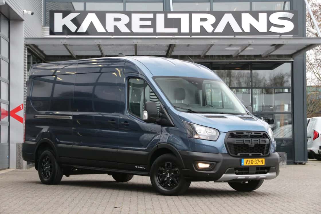 Ford Transit (2024) — foto 1