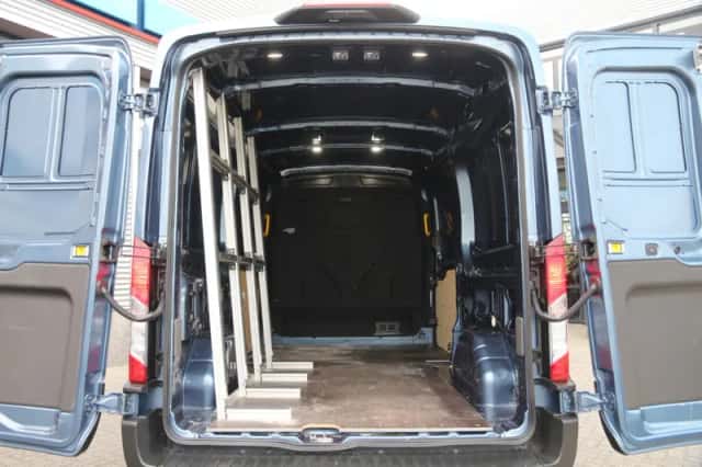 Ford Transit (2024) thumbnail 4