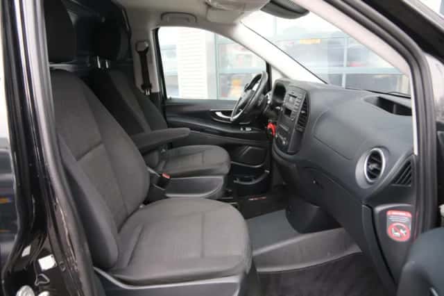 Mercedes-Benz Vito (2019) thumbnail 9
