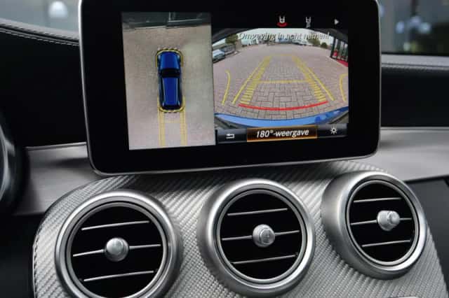 Mercedes-Benz C-Klasse (2016) thumbnail 9
