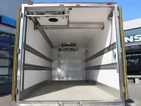 Mercedes-Benz Sprinter (2019) thumbnail 4