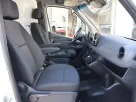Mercedes-Benz Sprinter (2019) thumbnail 9