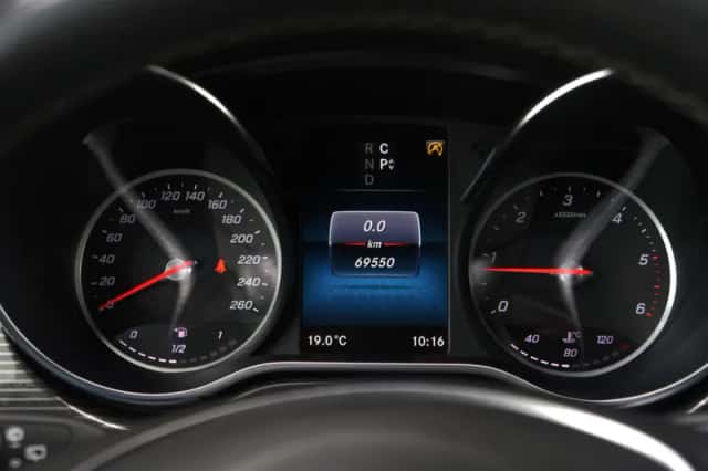 Mercedes-Benz V-Klasse (2020) thumbnail 7