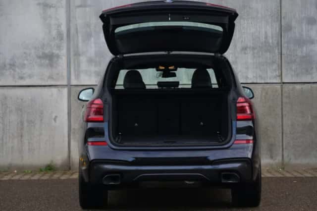 BMW X3 (2019) thumbnail 3