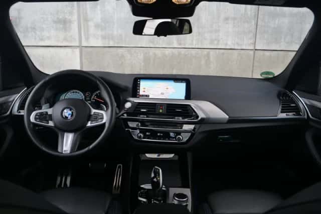 BMW X3 (2019) thumbnail 4