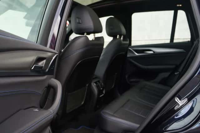 BMW X3 (2019) thumbnail 32