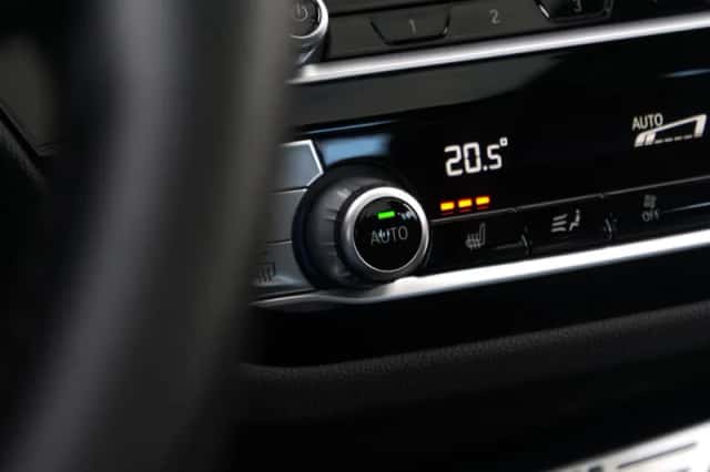 BMW X3 (2019) thumbnail 8