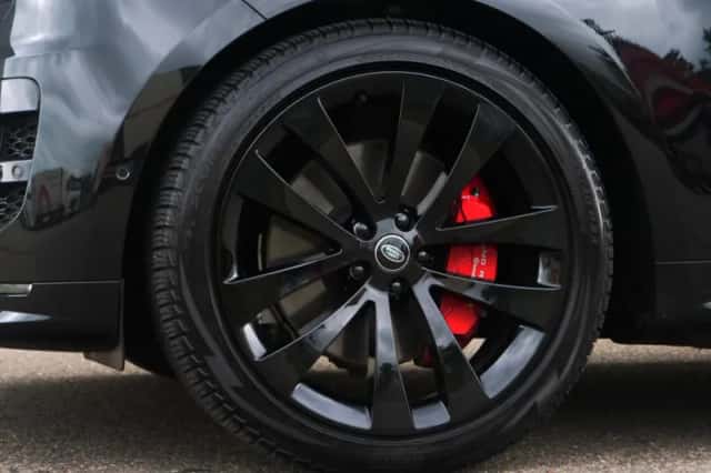 Land Rover Range Rover Sport (2025) thumbnail 17