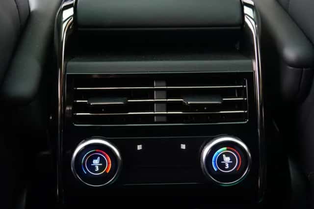 Land Rover Range Rover Sport (2025) thumbnail 32