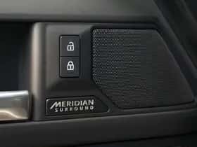 Land Rover Defender (2025) thumbnail 25