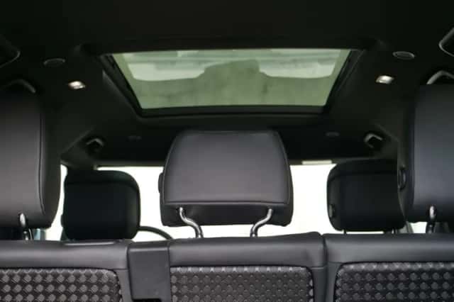 Land Rover Defender (2025) thumbnail 30
