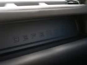 Land Rover Defender (2025) thumbnail 32