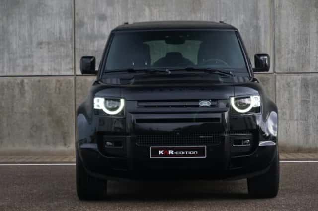 Land Rover Defender (2023) thumbnail 13
