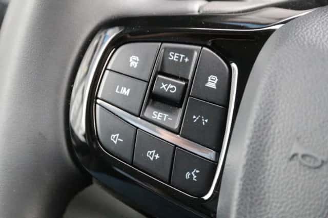 Ford Transit Custom (2024) thumbnail 11
