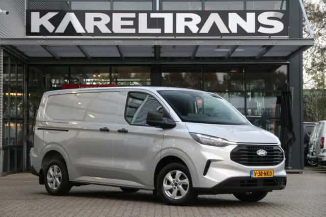 Ford Transit Custom (2024) thumbnail 1