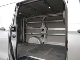 Ford Transit Custom (2024) thumbnail 13