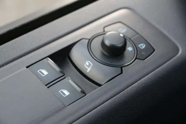 Ford Transit Custom (2024) thumbnail 20