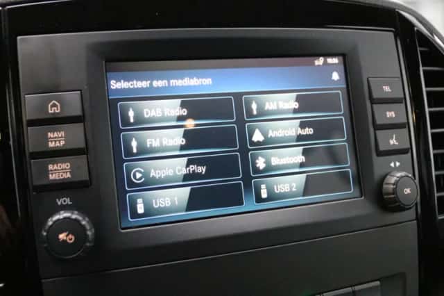 Mercedes-Benz Vito (2024) thumbnail 12
