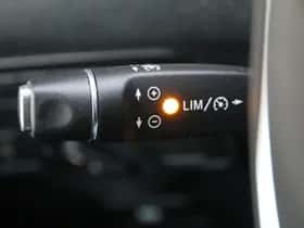 Mercedes-Benz Vito (2024) thumbnail 18