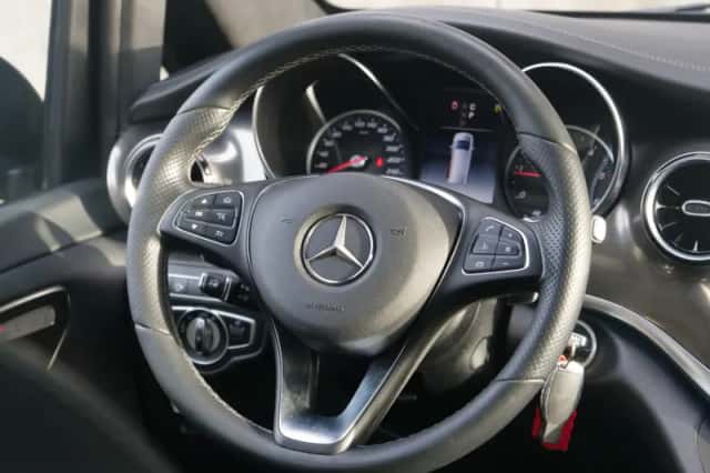 Mercedes-Benz V-Klasse (2019) thumbnail 5