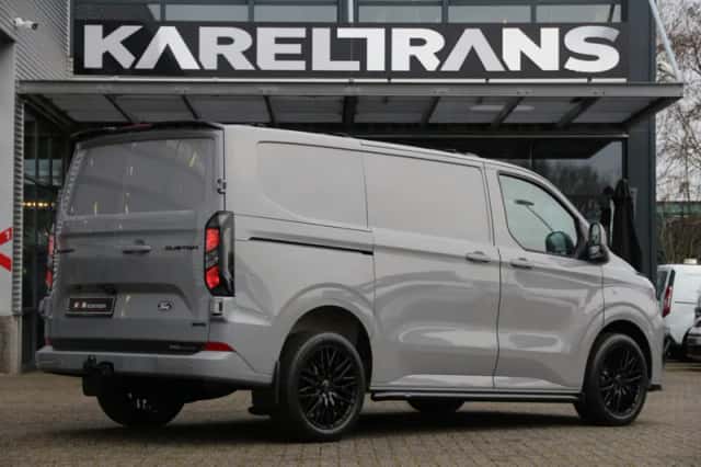 Ford Transit Custom (2024) thumbnail 8