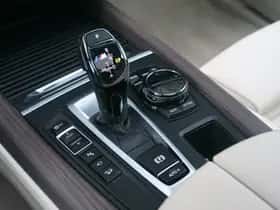BMW X5 (2014) thumbnail 11