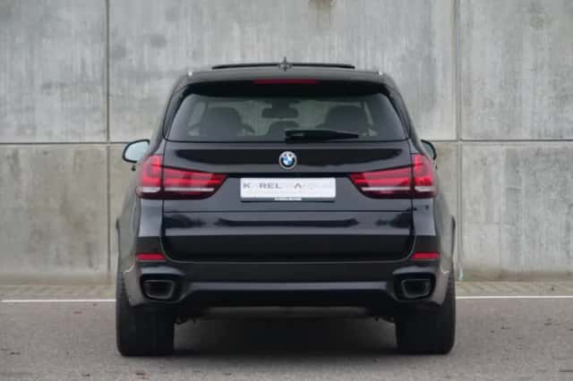 BMW X5 (2014) thumbnail 16
