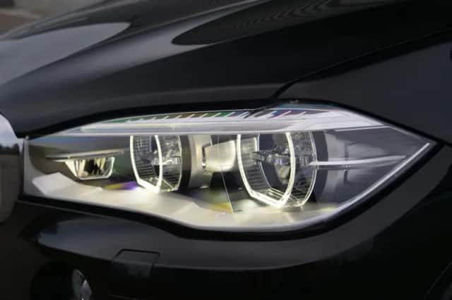 BMW X5 (2014) thumbnail 35