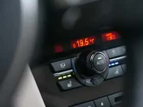 BMW X5 (2014) thumbnail 9